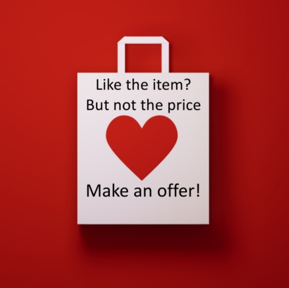 Lovely Lead Crystal Rose Bowl Vase - Picture 8 of 8